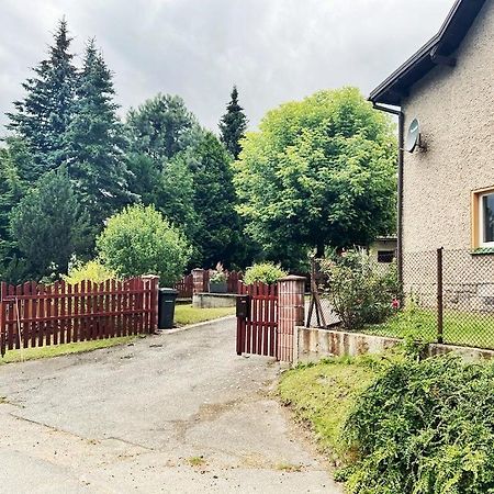 GOŁĘBI PUCH - Przytulny Apartament z Ogrodem, Kudowa Zdrój Zewnętrze zdjęcie