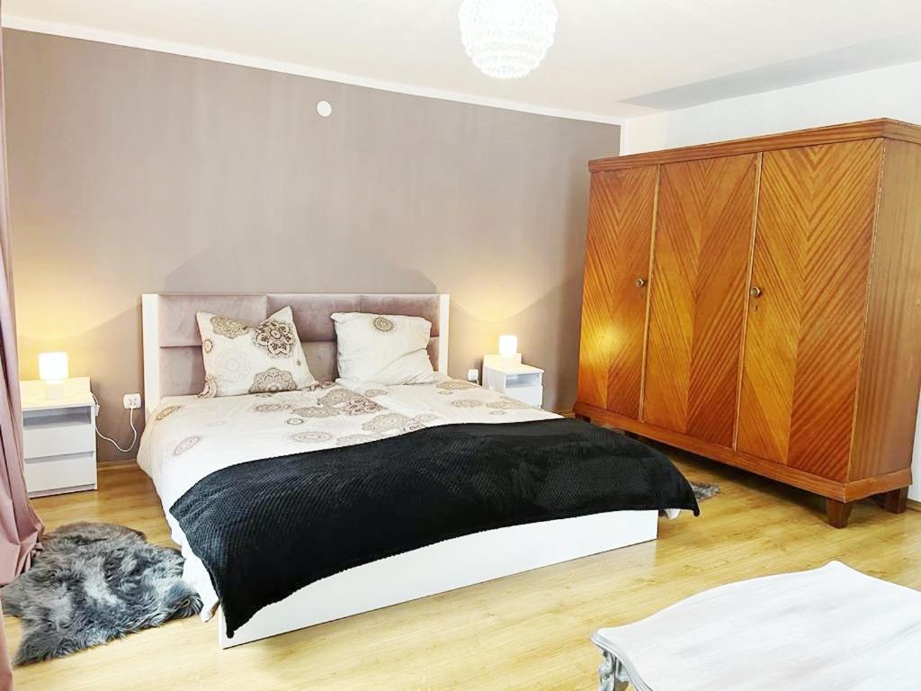 GOŁĘBI PUCH - Przytulny Apartament z Ogrodem, Kudowa Zdrój Zewnętrze zdjęcie